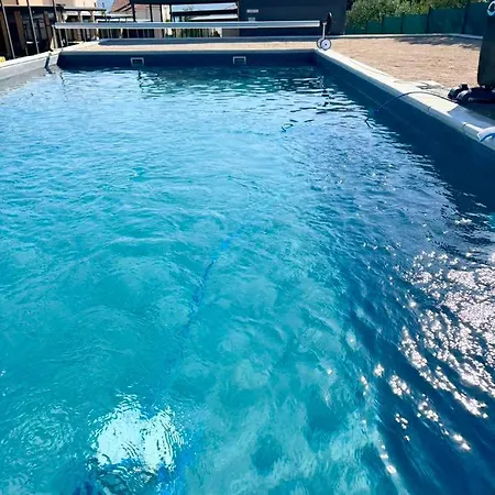 Lucky 13 Kamp alanı Sveti Filip i Jakov