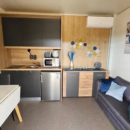 Lucky 13 Sveti Filip i Jakov